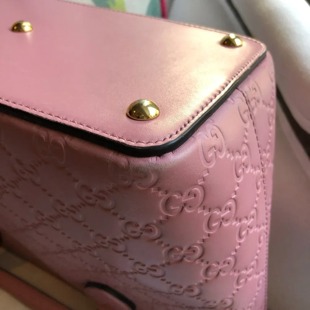 💗 GUCCI Guccissima Small Zippered Bucket Tote Satchel in Rose